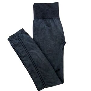 🔥🔥🆕MAX STUDIO PERFORMANCE LEGGINGS/NWOT